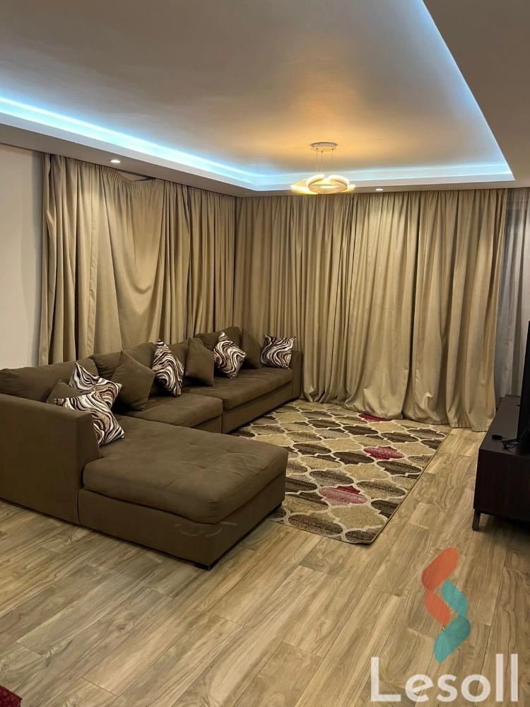 Apartment for monthly rent with an area 210 meters and 3 rooms in Mohandessin Giza