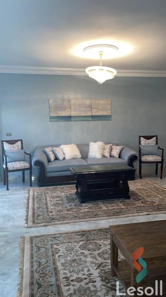 Apartment for monthly rent with an area 200 meters and 3 rooms in 1st Settlement Cairo