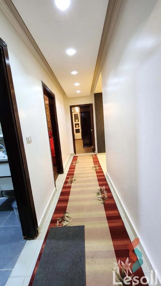 Apartment for monthly rent with an area 155 meters and 3 rooms in Mohandessin Giza