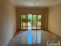 شقة بحديقة خاصة للبيع في كمبوند وصال الشروق