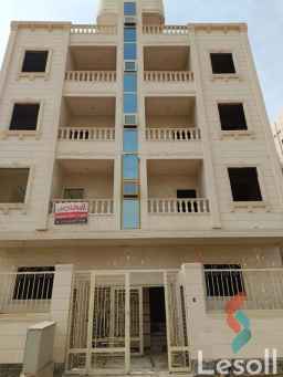 شقه سوبر لوكس للبيه 145م امام مول العين مباشرا ع طريق السويس