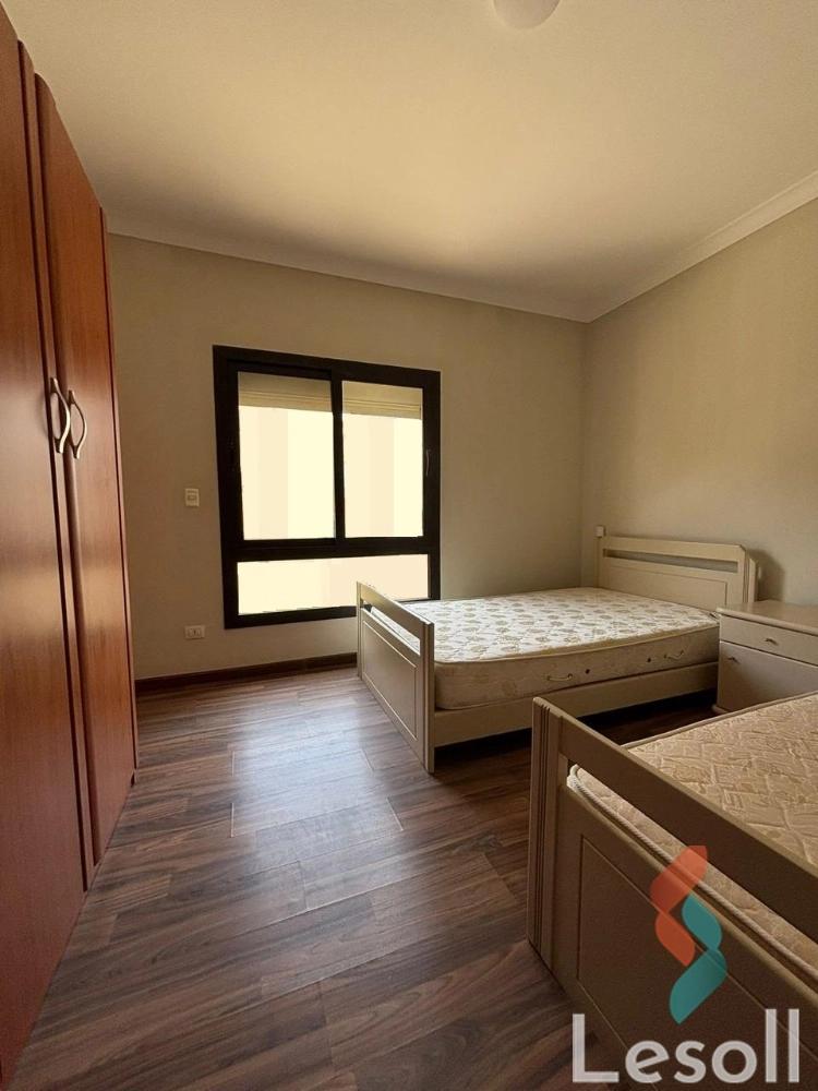 شقة للبيع بمساحة 165 متر و غرفتان في الشيخ زايد الجيزة