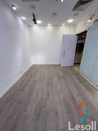 محل للايجار الشهري بمساحة 25 متر في مدينة الشروق القاهرة