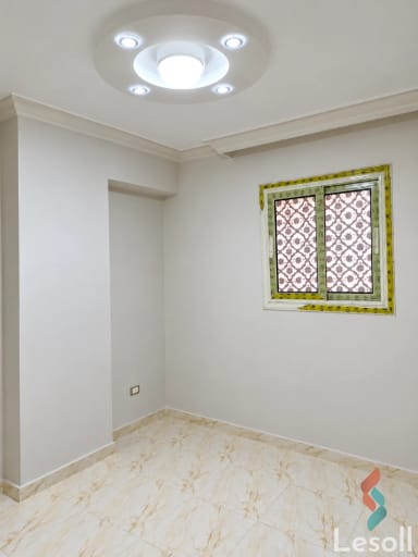 شقة للبيع بمساحة 90 متر و 3 غرف في شارع الرحاب ابو قير الاسكندرية