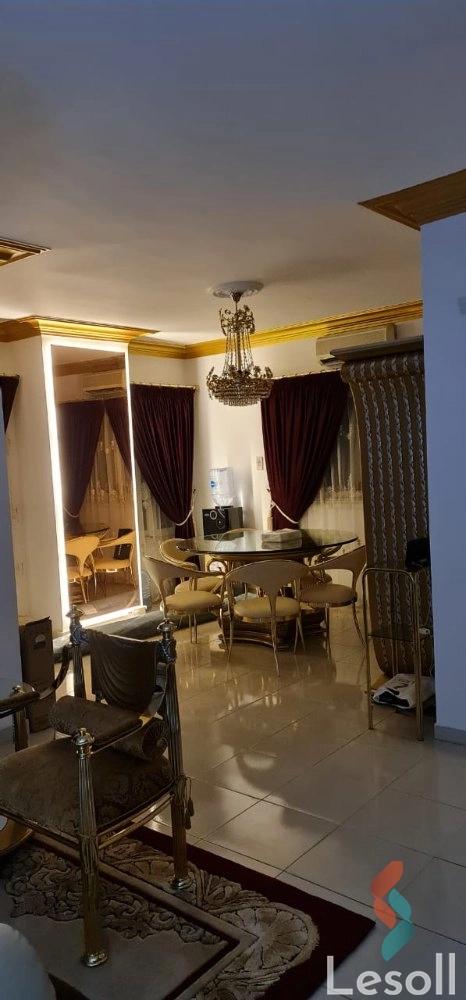 شقة للبيع بمساحة 125 متر و غرفتان في مصر الجديدة القاهرة