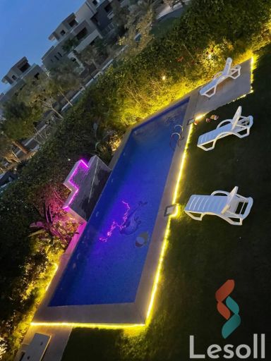 فيلا للايجار اليومي بمساحة 1,050 متر و 6 غرف في مصر الجديدة القاهرة