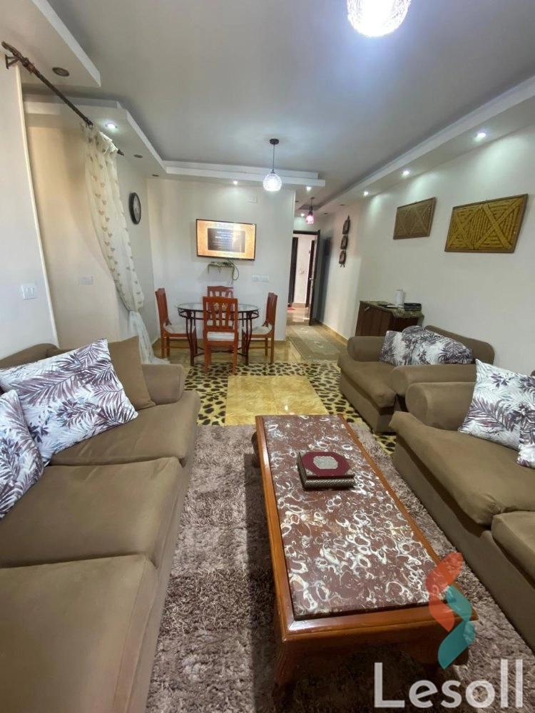 شقة فندقية للايجار اليومي بمساحة 96 متر و غرفتان في مدينتي القاهرة - صورة 3