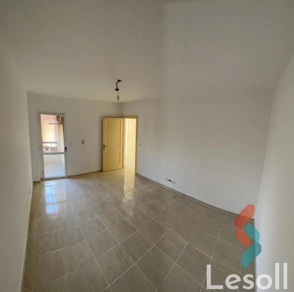 Apartment for monthly rent with an area 124 meters and 3 rooms in Madinty Cairo - All Images