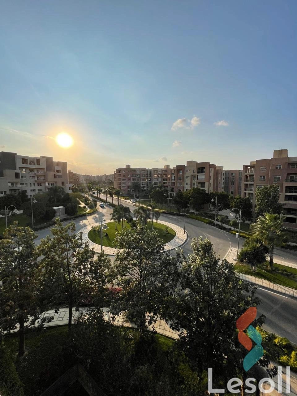 شقة للبيع بمساحة 337 متر و 5 غرف في مدينتي القاهرة شقة للبيع بمساحة 337 متر و 5 غرف في مدينتي القاهرة