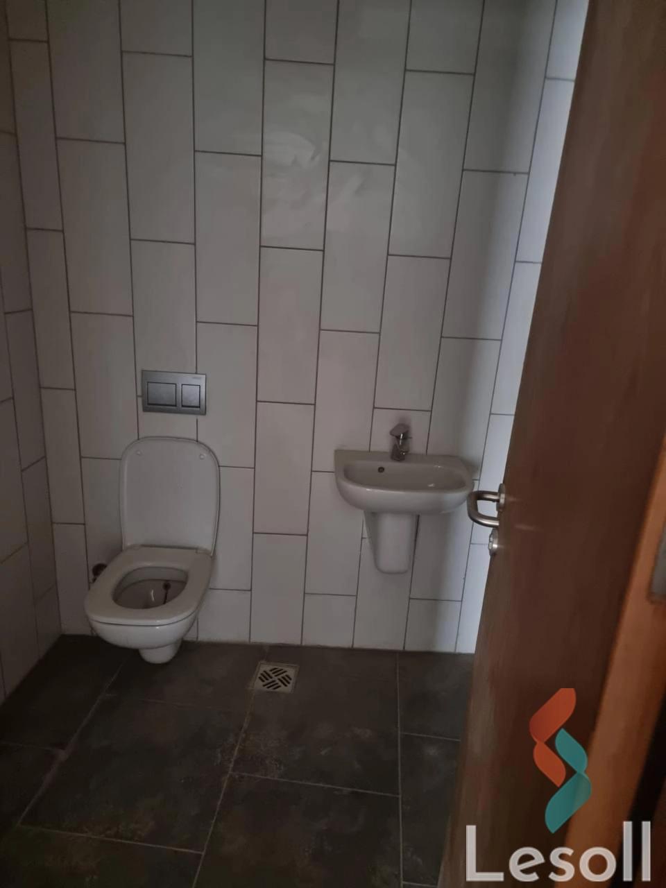 Clinic for sale with an area 70 meters in Heliopolis Cairo - Image 4