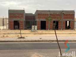 محل للبيع استلام فوري وقسط ف قلب حدائق اكتوبر