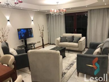 شقة للايجار الشهري بمساحة 150 متر و 3 غرف في زهراء المعادي القاهرة