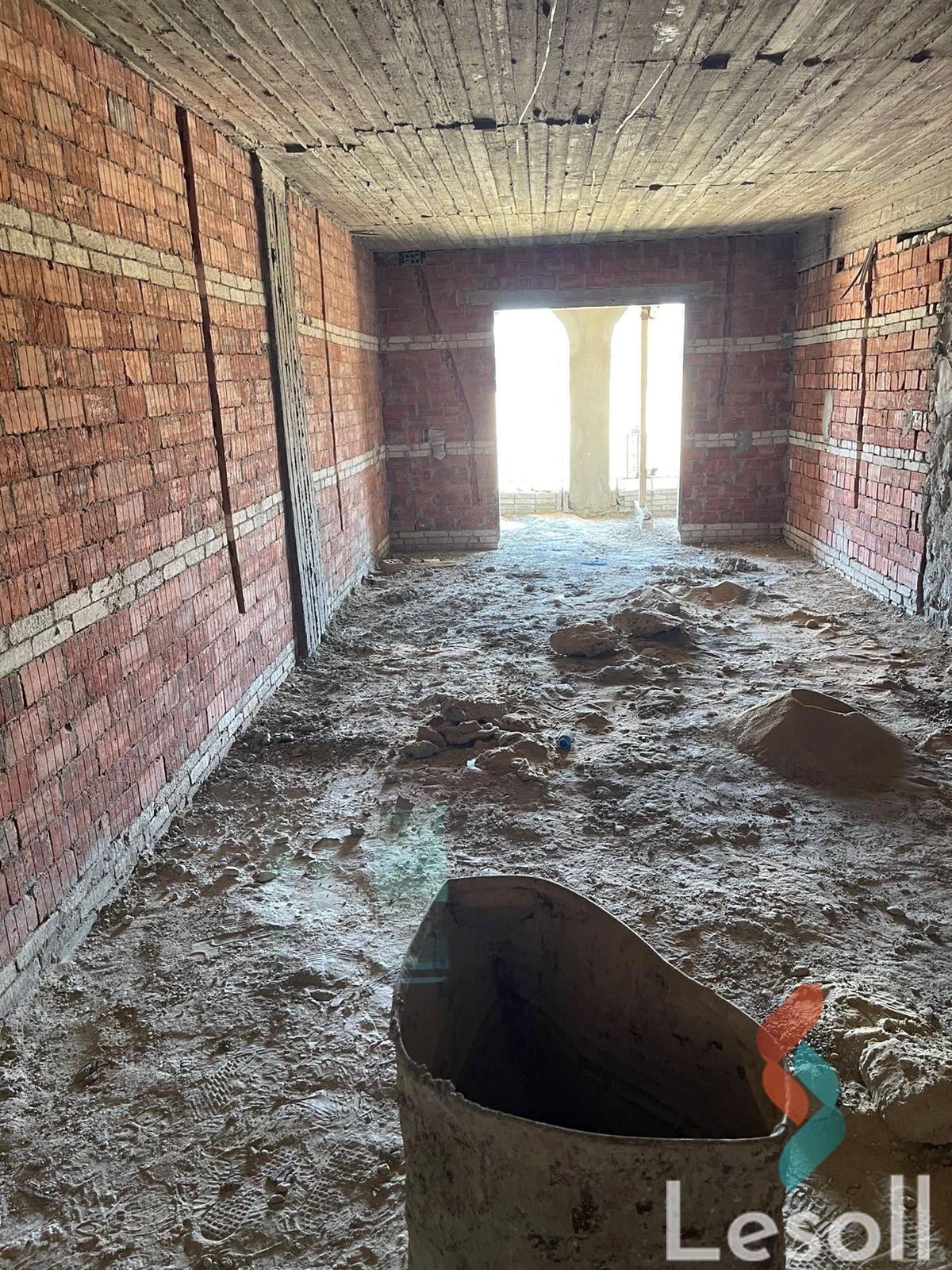 شقة للبيع بمساحة 135 متر و 3 غرف في مدينة الشروق القاهرة - صورة 2