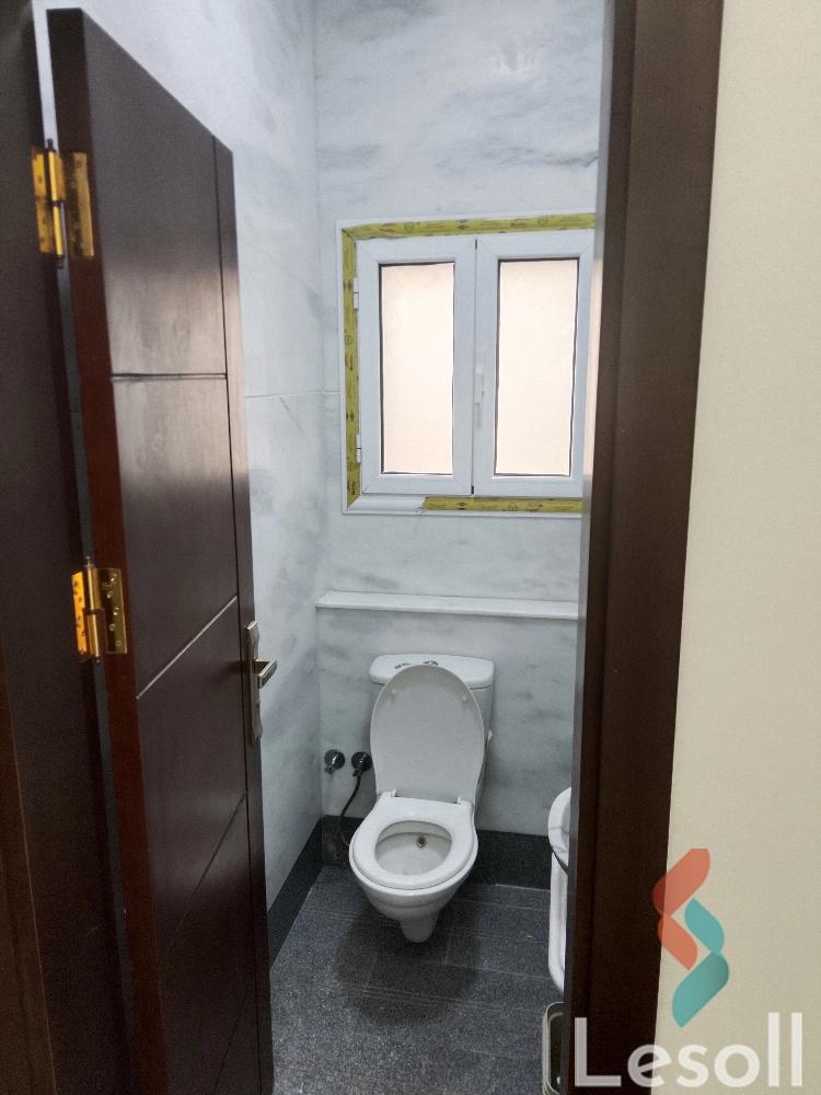 عياده للبيع بمساحة 48 متر في القاهرة - كل الصور