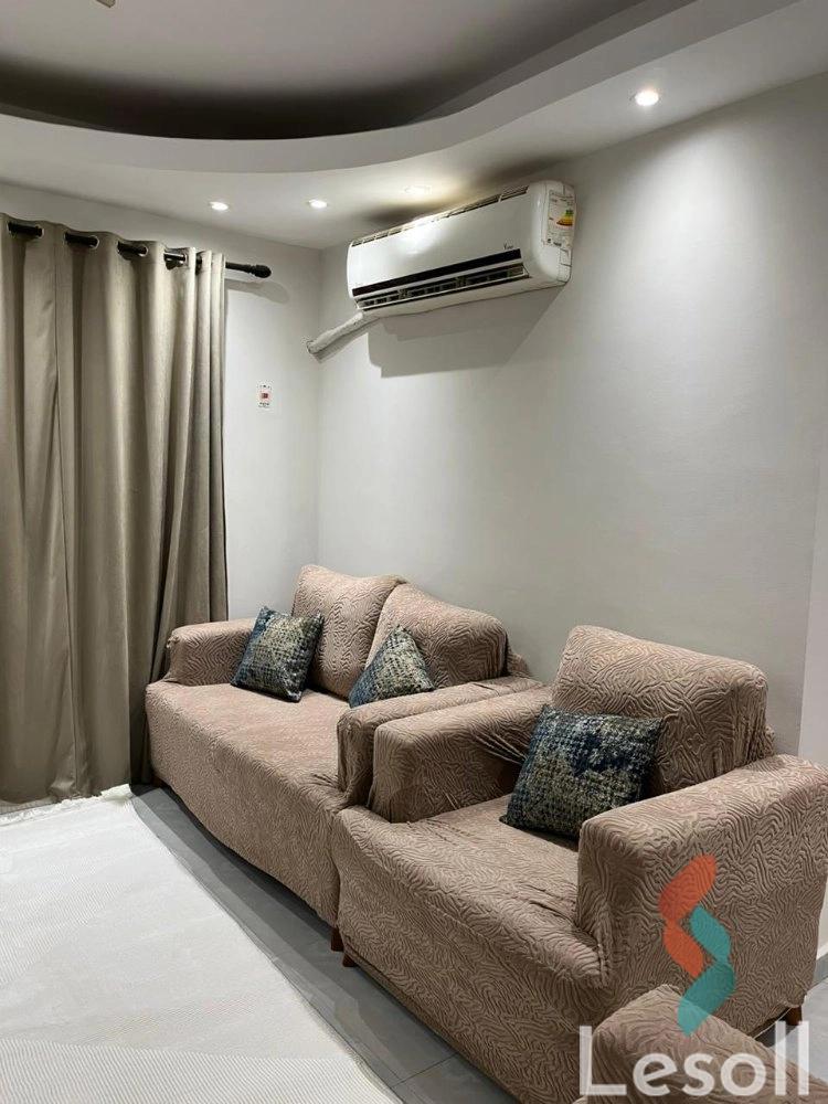 شقة للايجار السنوي بمساحة 110 متر و غرفتان في مدينتي القاهرة - صورة 2