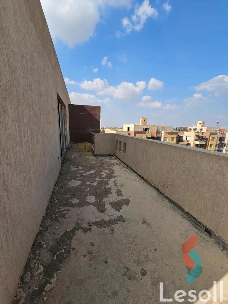 Penthouse for sale with an area 400 meters and 1 room in Cheikh Zayed Giza Penthouse for sale with an area 400 meters and 1 room in Cheikh Zayed Giza