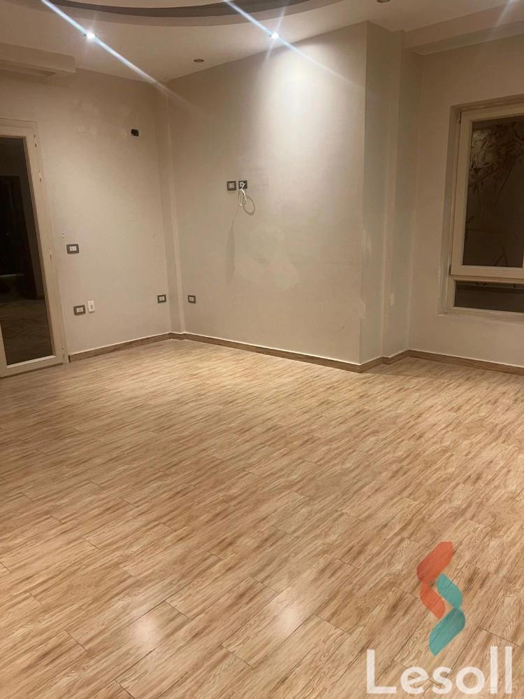 Apartment for monthly rent with an area 240 meters and 3 rooms in 5th Settlement Cairo - Image 3