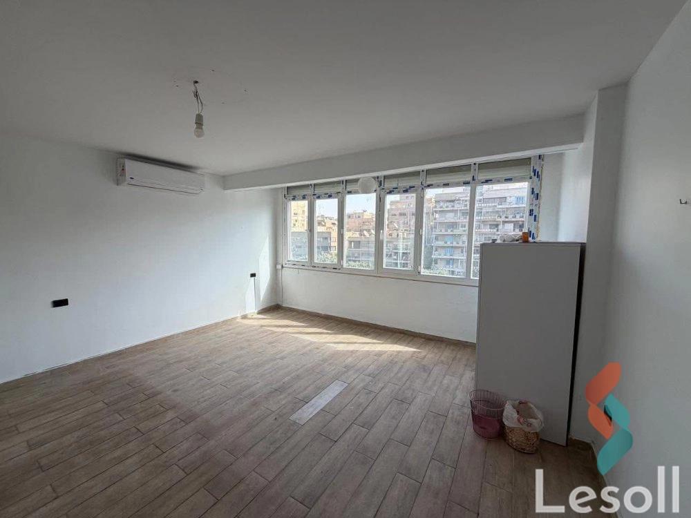 شقة للايجار الشهري بمساحة 160 متر و 3 غرف في مصر الجديدة القاهرة - كل الصور