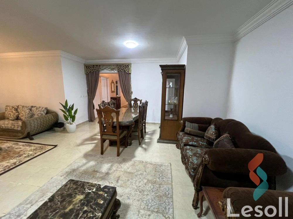 شقة للايجار اليومي بمساحة 200 متر و 4 غرف في مدينتي القاهرة - صورة 3