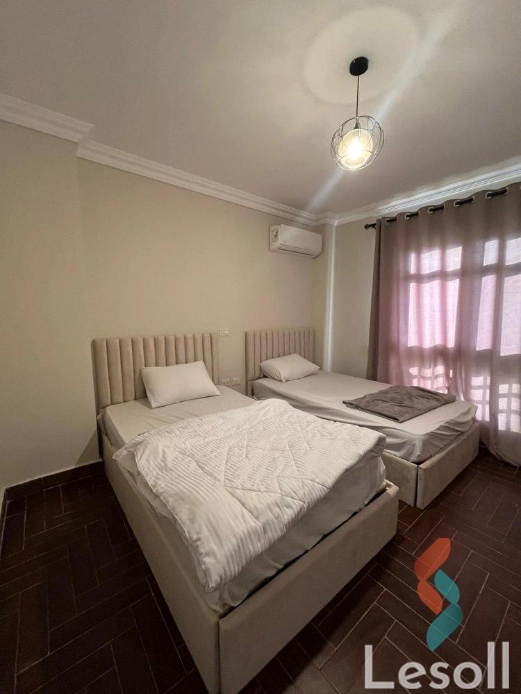 شقة للايجار اليومي بمساحة 96 متر و غرفتان في مدينتي القاهرة - صورة 4