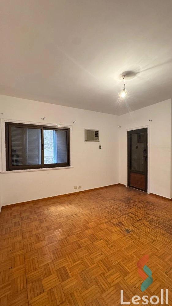 شقة للايجار الشهري بمساحة 200 متر و 3 غرف في مصر الجديدة القاهرة - كل الصور