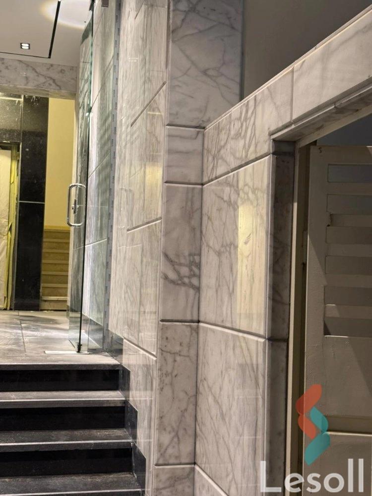 Apartment for sale with an area 160 meters and 3 rooms in 5th Settlement Cairo - Image 4