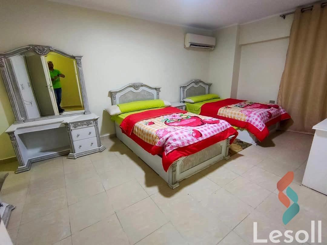 دوبلكس للبيع بمساحة 320 متر و 3 غرف في المهندسين الجيزة - صورة 4