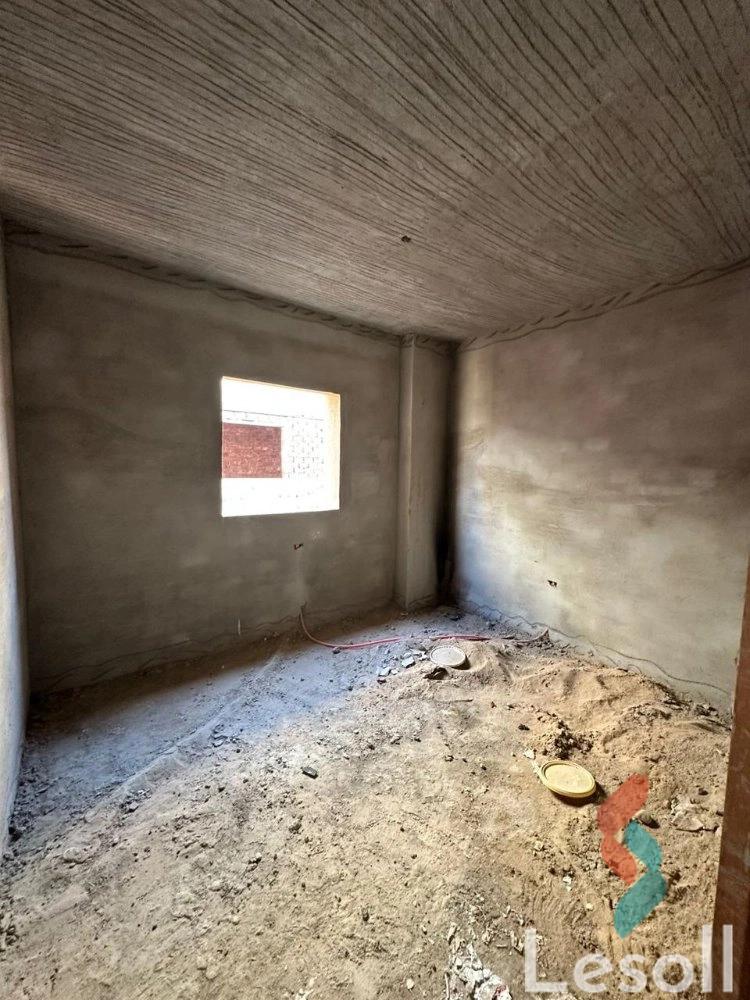 Apartment for sale with an area 195 meters and 3 rooms in 5th Settlement Cairo - Image 3