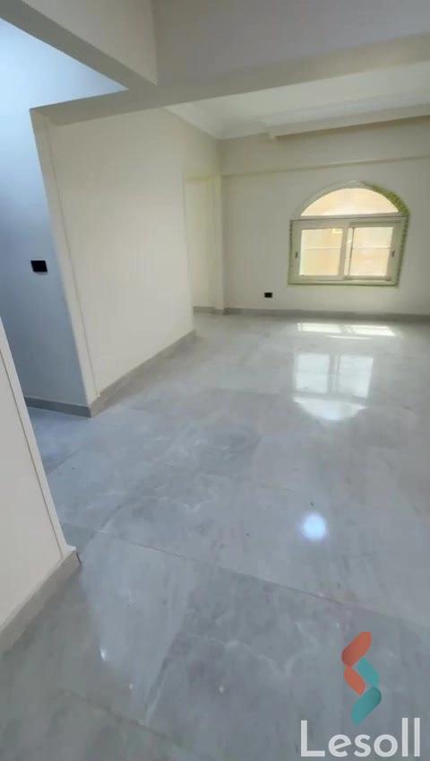 Duplex for monthly rent with an area 410 meters and 6 rooms in Zahraa El Maadi Cairo in Lesoll