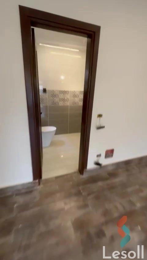 Duplex for monthly rent with an area 410 meters and 6 rooms in Zahraa El Maadi Cairo - All Images