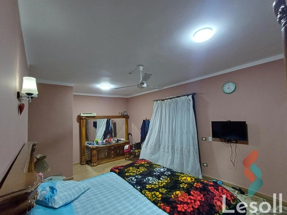 دوبلكس للبيع بمساحة 330 متر و 4 غرف في مدينة الشروق القاهرة - صورة 2