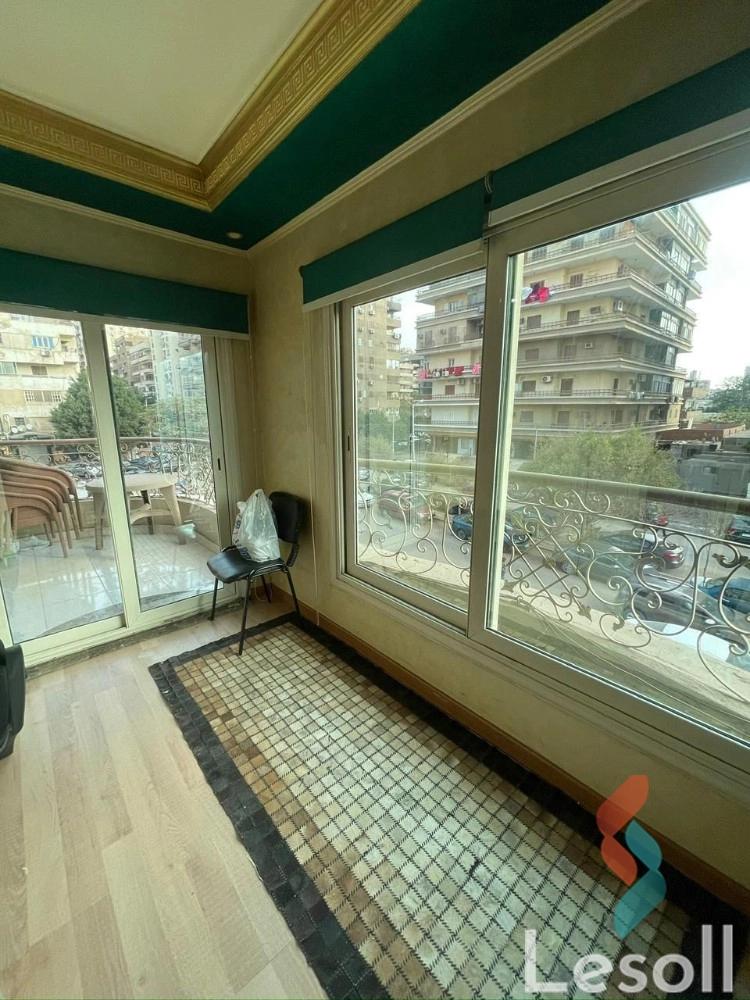 مكتب للبيع بمساحة 400 متر في القاهرة - كل الصور