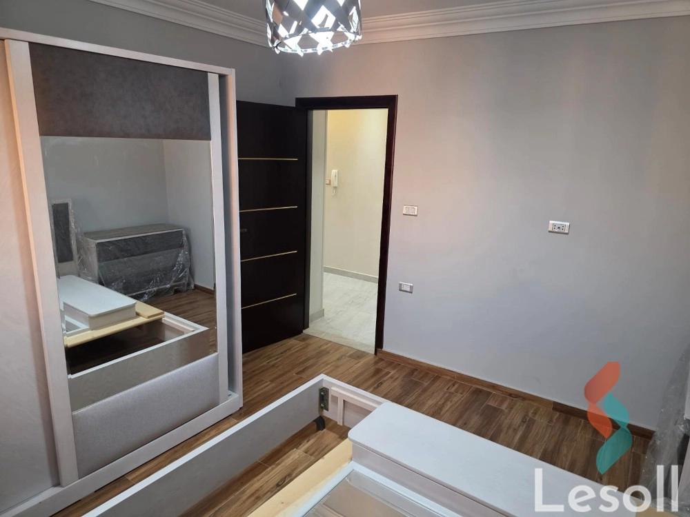 شقة للبيع بمساحة 185 متر و 5 غرف في مدينة نصر القاهرة - كل الصور