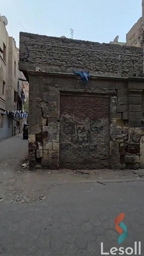 Building land for sale with an area 120 meters in Sayeda Zeinab Cairo - Image 3