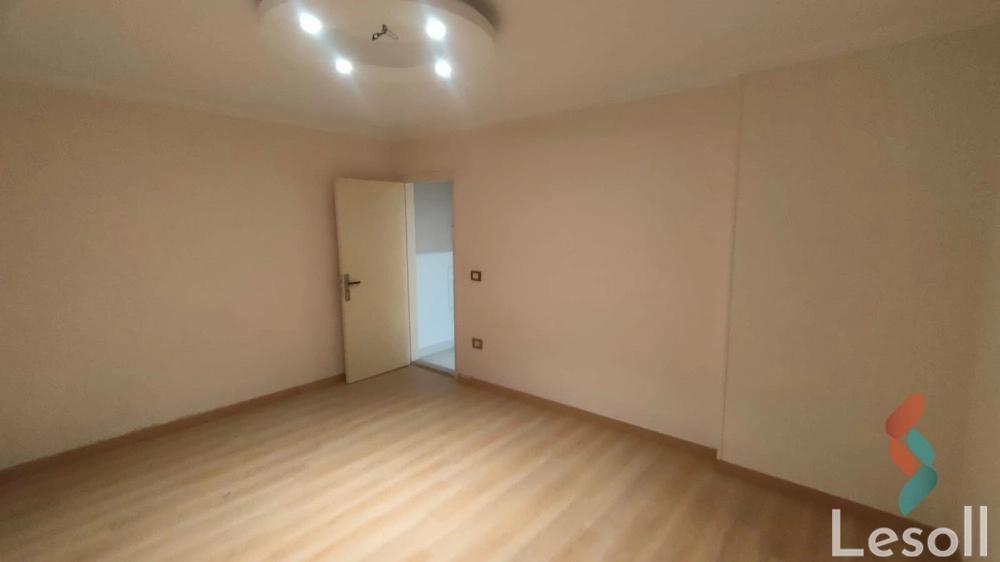 شقة للبيع بمساحة 180 متر و 3 غرف في مدينة نصر القاهرة - صورة 2