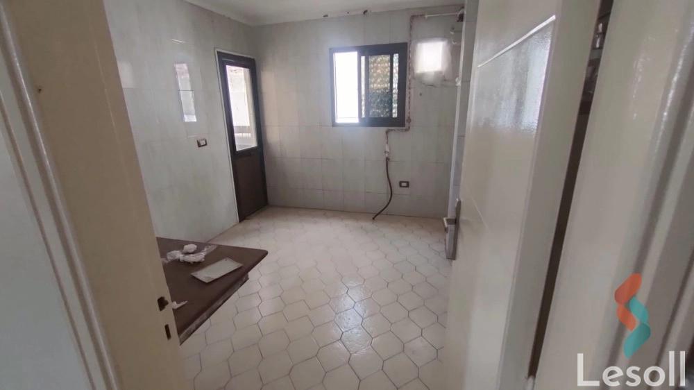 شقة للبيع بمساحة 180 متر و 3 غرف في مدينة نصر القاهرة - صورة 4