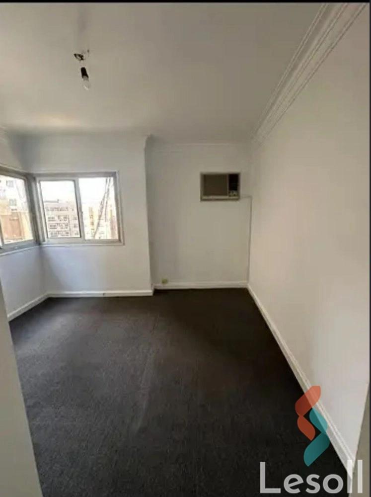 شقة للبيع بمساحة 180 متر و 3 غرف في المهندسين الجيزة - كل الصور