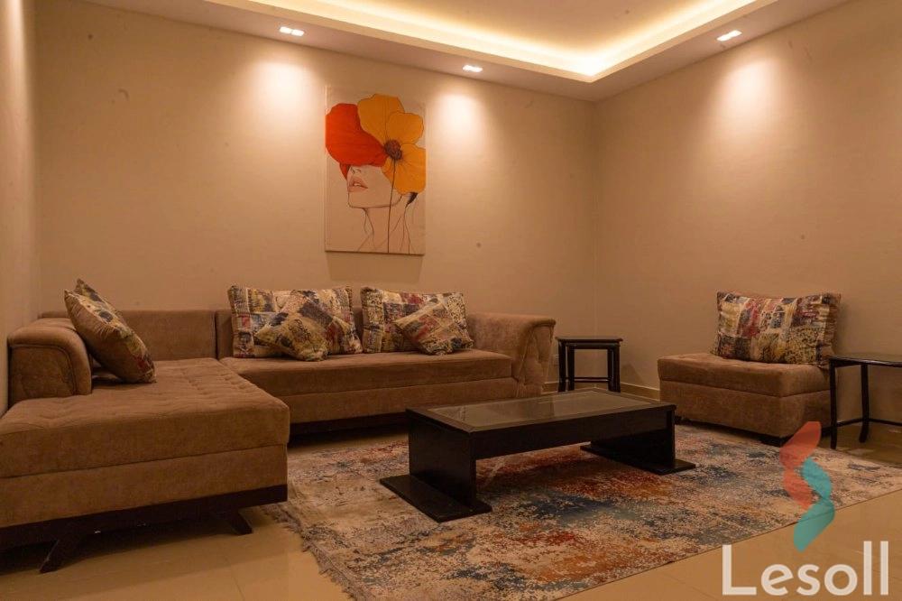 فيلا للايجار الشهري بمساحة 500 متر و 8 غرف في الرحاب القاهرة فيلا للايجار الشهري بمساحة 500 متر و 8 غرف في الرحاب القاهرة