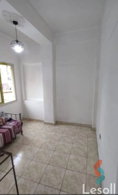 شقة للبيع بمساحة 90 متر و غرفتان في السيدة زينب القاهرة