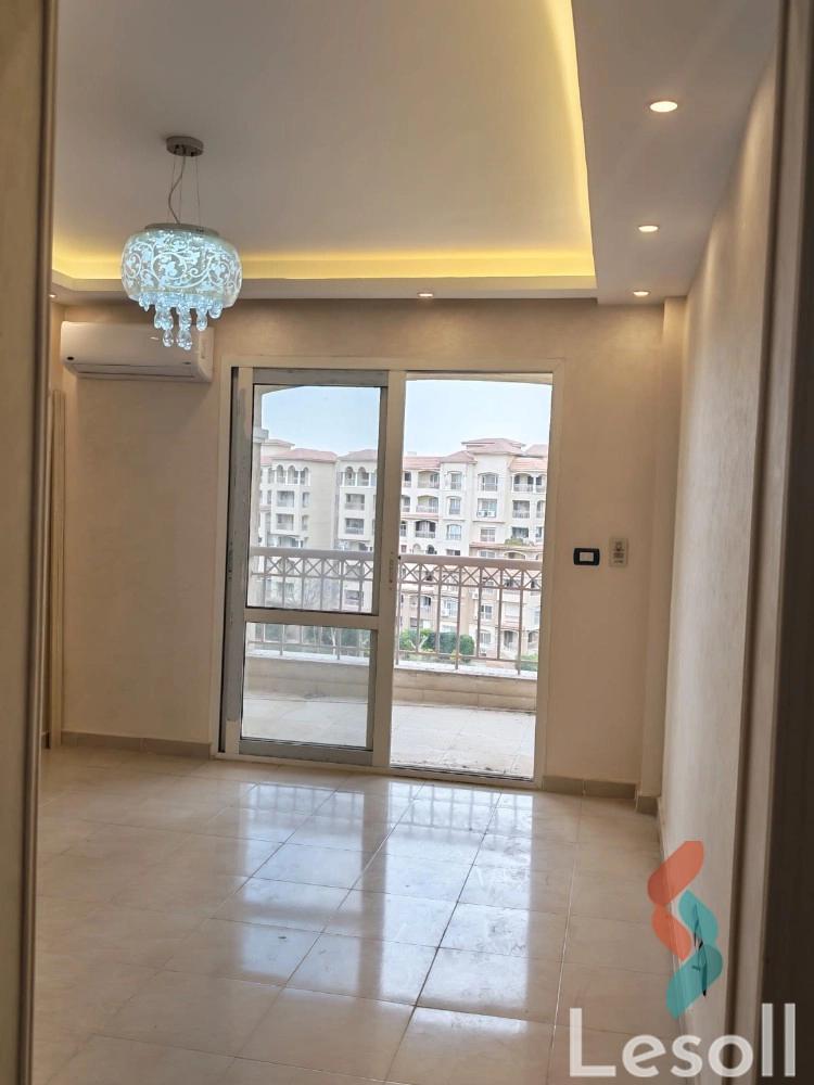 Apartment for monthly rent with an area 173 meters and 3 rooms in Madinty Cairo - Image 4