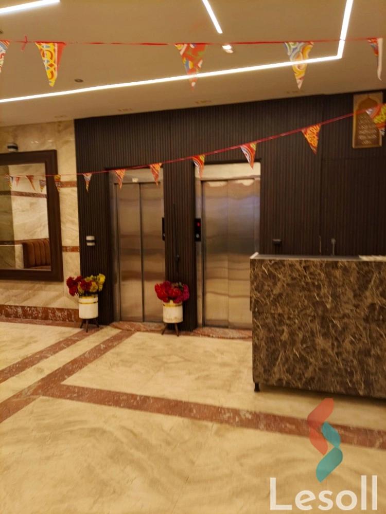 Hotel Apartment for daily rent with an area 220 meters and 3 rooms in Dokki Giza - Image 3