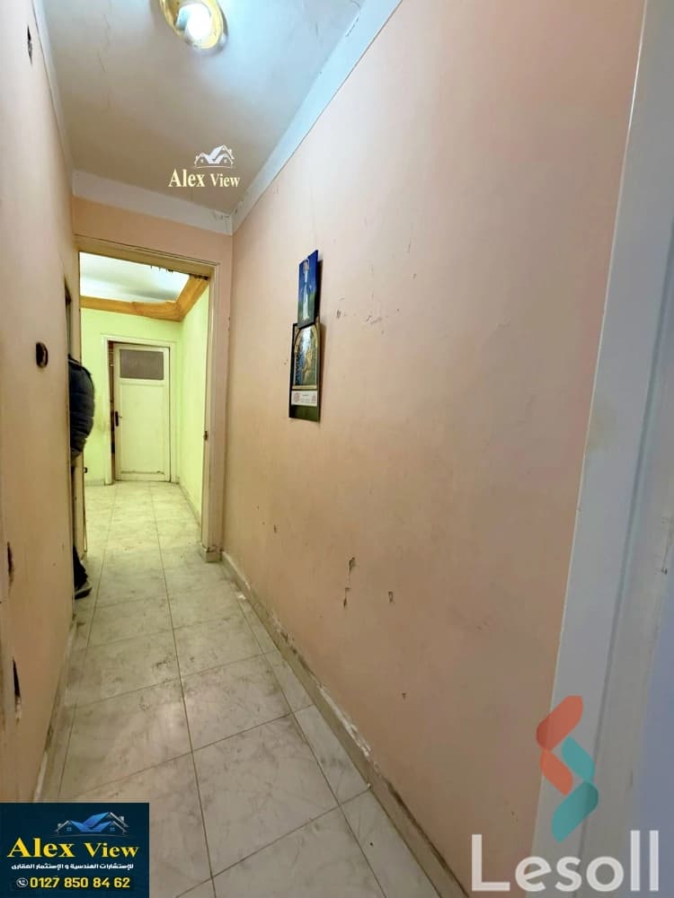 Apartment for sale with an area 90 meters and 4 rooms in Snumberi Bishr Alexandria - All Images