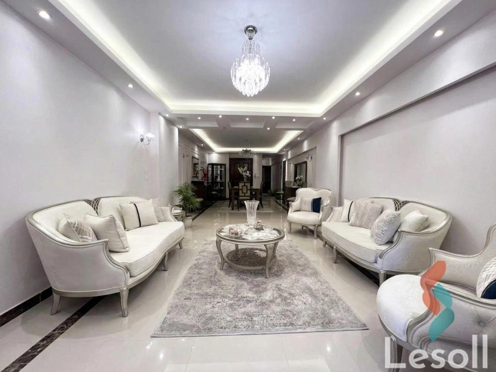 شقة للبيع بمساحة 200 متر و 3 غرف في لوران الاسكندرية شقة للبيع بمساحة 200 متر و 3 غرف في لوران الاسكندرية