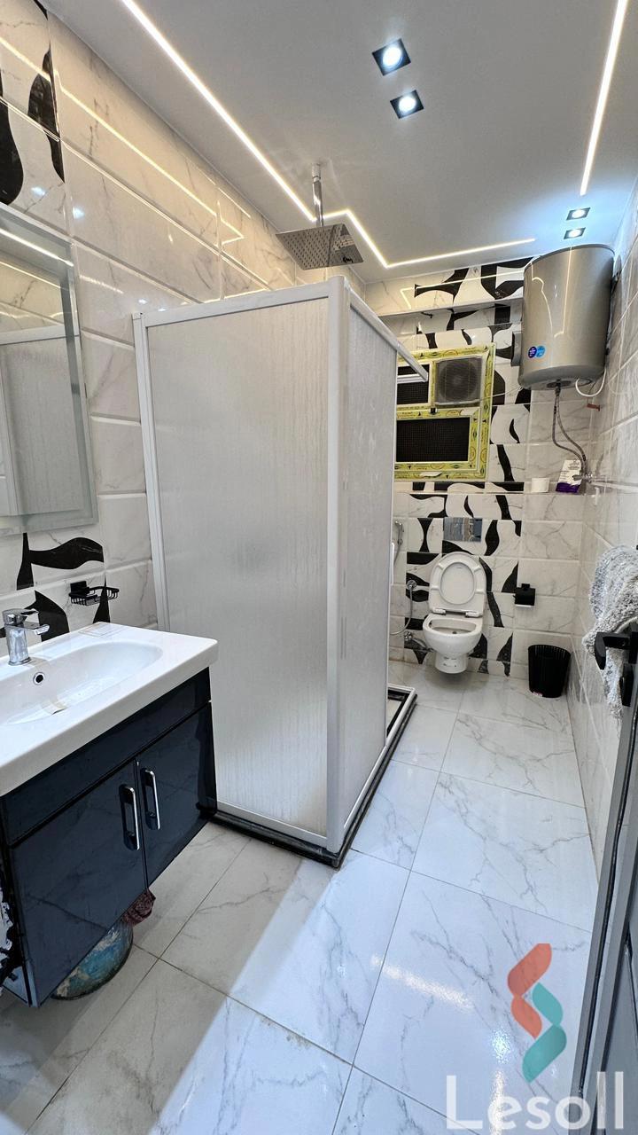 Apartment for daily rent with an area 250 meters and 3 rooms in Mohandessin Giza - All Images