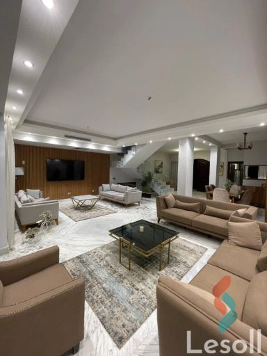 فيلا للايجار الشهري بمساحة 500 متر و 5 غرف في التجمع الخامس - القاهرة الجديدة القاهرة