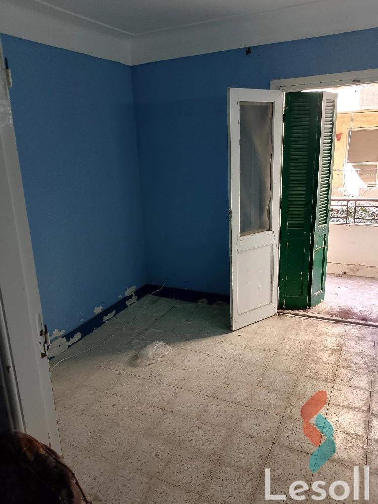 شقة للبيع بمساحة 130 متر و 3 غرف في العجمي الاسكندرية - كل الصور