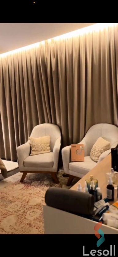 شقة بحديقة للايجار الشهري بمساحة 160 متر و غرفتان في التجمع الاول - القاهرة الجديدة القاهرة