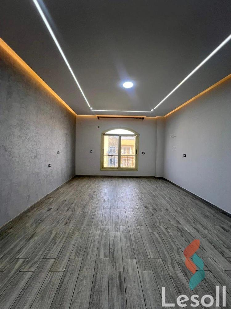 Apartment for monthly rent with an area 223 meters and 3 rooms in Shorouk Cairo - Image 4