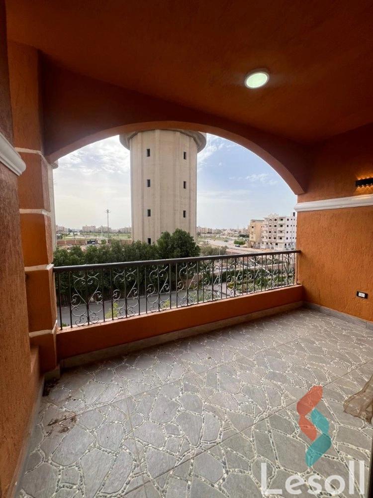 Apartment for monthly rent with an area 223 meters and 3 rooms in Shorouk Cairo - Image 3