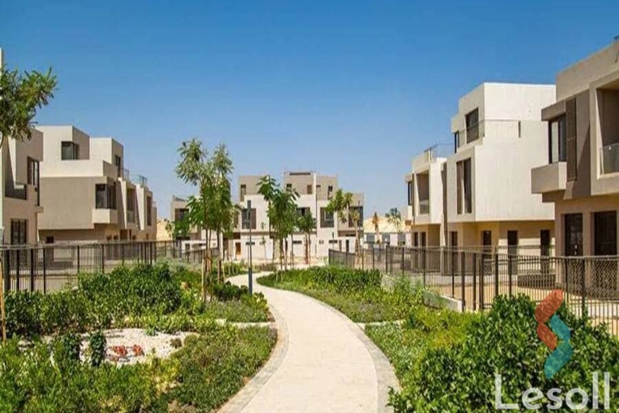 فيلا للبيع بمساحة 245 متر و 3 غرف في مدينة الشروق القاهرة - صورة 3